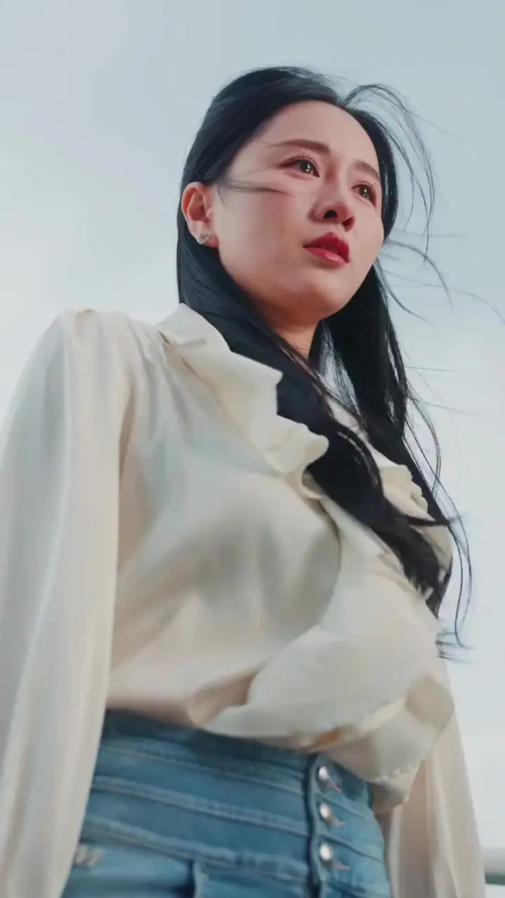 《广告女王》：她用创意点燃欲望，玩转职场与情感，一场关于欲望与人性的极致诱惑！